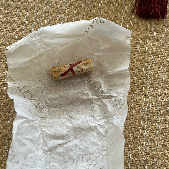 New! Graduation Cap with Diploma Limoges Porcelain Box - Picture 8 of 8